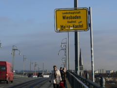 MainzとWiesbadenをつなぐ橋